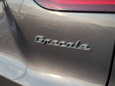 Used 2024 Maserati Grecale GT image 12
