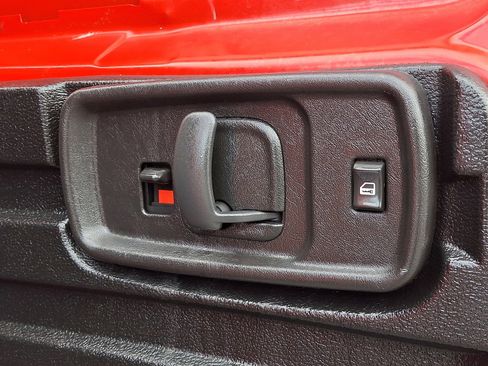 Used 2020 GMC Savana 2500 w/ Driver Convenience Package RWD image 27