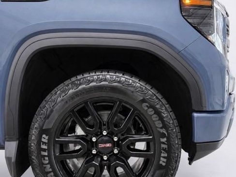 Used 2026 GMC Sierra 1500 Elevation w/ Elevation Premium Package AWD/4WD image 11
