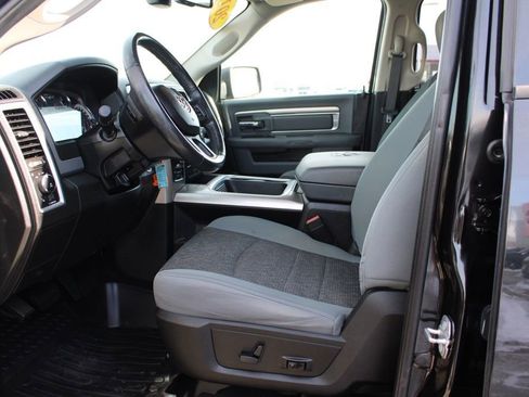 Used 2019 RAM 1500 Big Horn image 15