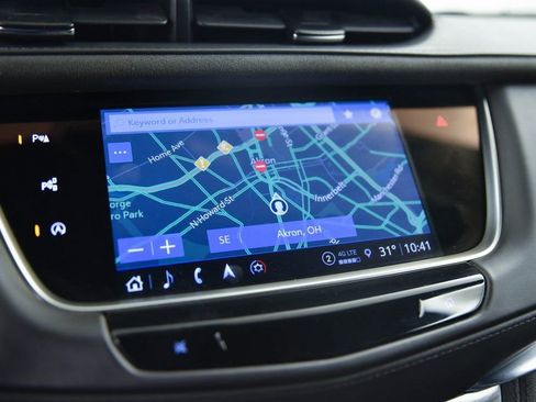 Certified 2023 Cadillac XT5 Sportv w/ Platinum Package image 21