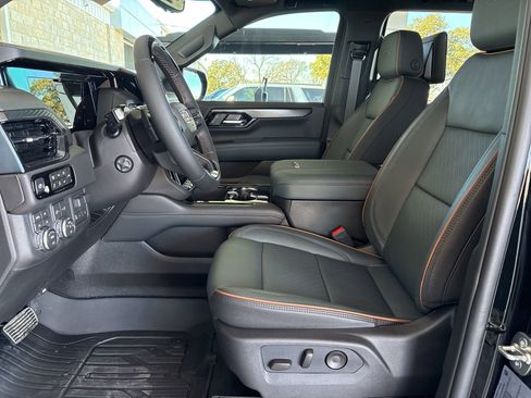 New 2026 GMC Yukon AT4 w/ AT4 Premium Plus Package image 13