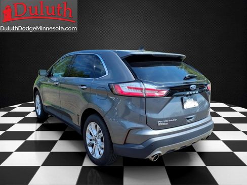 Used 2022 Ford Edge Titanium AWD/4WD image 3