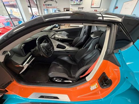 Used 2024 Chevrolet Corvette Stingray Premium Conv w/ 3LT image 32