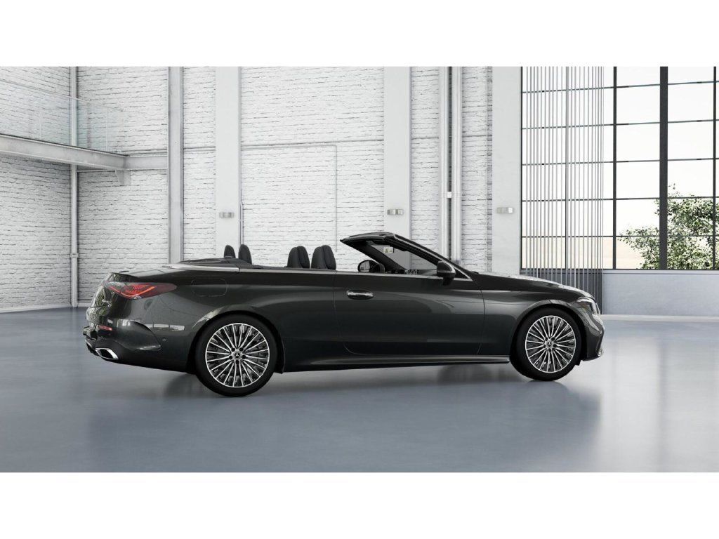 Used 2024 Mercedes-Benz CLE 300 4MATIC Cabriolet image 18