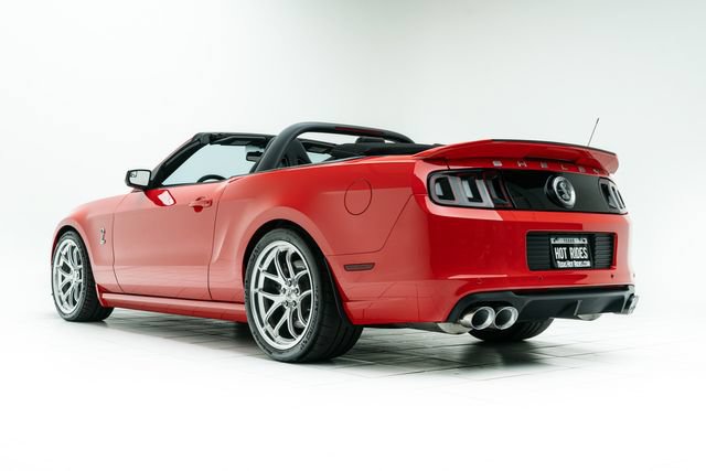 Used 2013 Ford Mustang Shelby GT500 RWD image 19