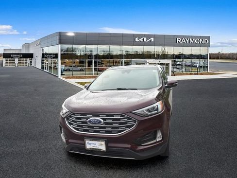 Used 2020 Ford Edge SEL w/ Convenience Package FWD image 7