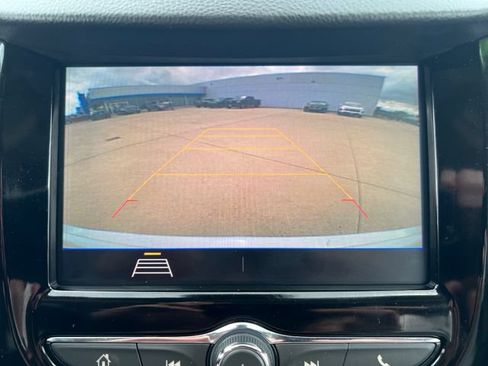 Certified 2022 Chevrolet Trax LT w/ LT Convenience Package AWD/4WD image 19