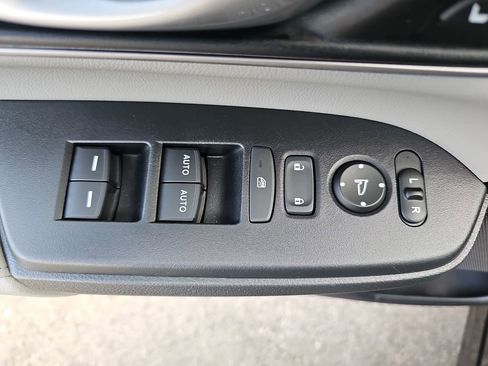 Used 2020 Honda CR-V EX-L image 32