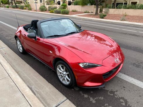 Used 2016 MAZDA MX-5 Miata Sport RWD image 57