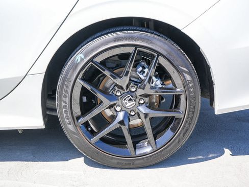 Used 2025 Honda Civic Sport image 10