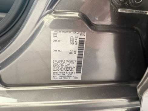 Used 2025 Nissan Altima 2.5 SV FWD image 23