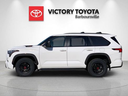 Used 2024 Toyota Sequoia TRD Pro AWD/4WD image 2