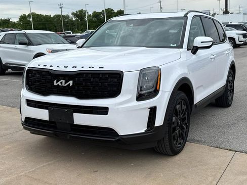 Used 2022 Kia Telluride EX w/ EX Premium Package AWD/4WD image 8