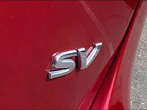 Used 2022 Nissan Rogue Sport SV FWD image 9