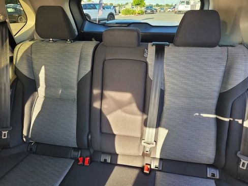 Used 2023 Nissan Rogue SV FWD image 10