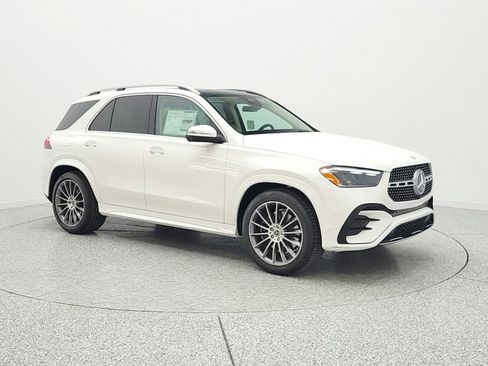 New 2026 Mercedes-Benz GLE 450 4MATIC image 3