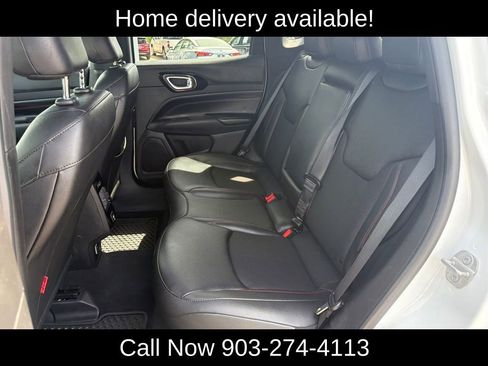 Used 2025 Jeep Compass Trailhawk AWD/4WD image 13