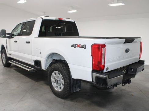 Used 2023 Ford F250 XLT w/ Camper Package AWD/4WD image 7