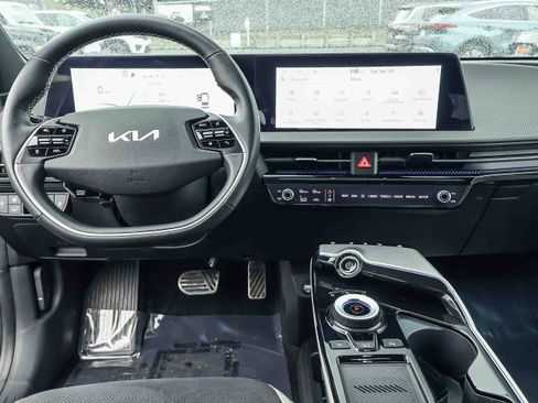 Used 2022 Kia EV6 GT-Line w/ GT-Line Suede Seat Package image 3
