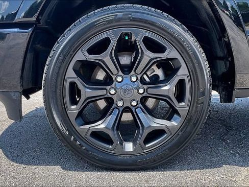 Used 2022 RAM 1500 Limited AWD/4WD image 35