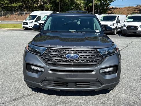 Used 2024 Ford Explorer XLT w/ Equipment Group 202A AWD/4WD image 2