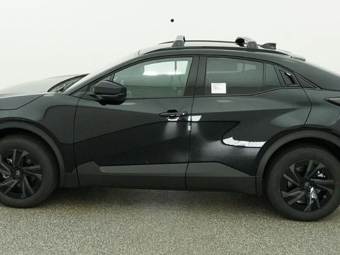 New 2026 Toyota C-HR AWD/4WD image 3
