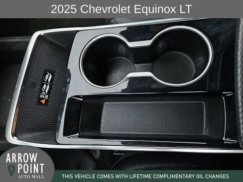 Used 2025 Chevrolet Equinox LT w/ Convenience Package II FWD image 28