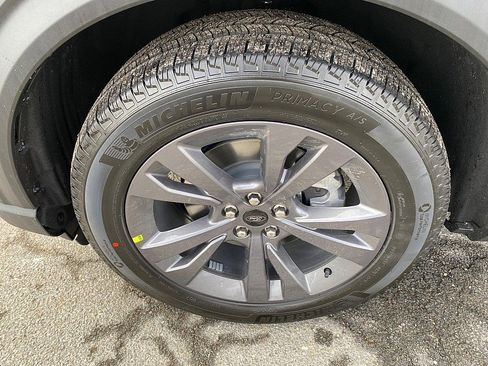 New 2026 Ford Explorer Active w/ Active Comfort Package image 26