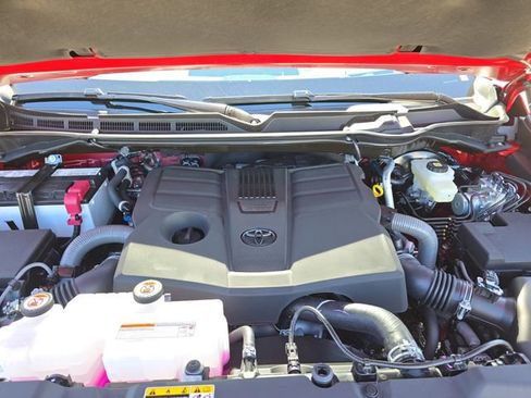 New 2026 Toyota Tundra Platinum image 30