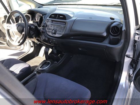 Used 2013 Honda Fit Sport image 23