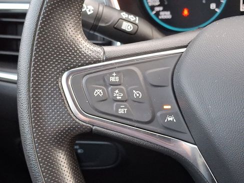 Used 2021 Chevrolet Equinox LS image 20