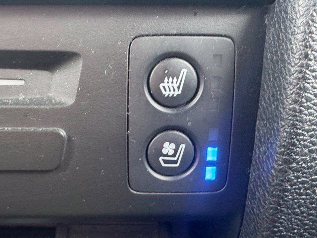 Used 2019 Honda Pilot Black Edition image 32