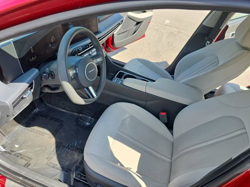 Used 2024 Hyundai Sonata SEL FWD image 16