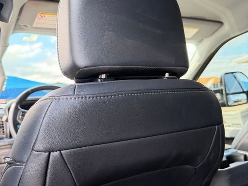 Used 2024 Ford F250 Lariat w/ Sport Appearance Package image 15