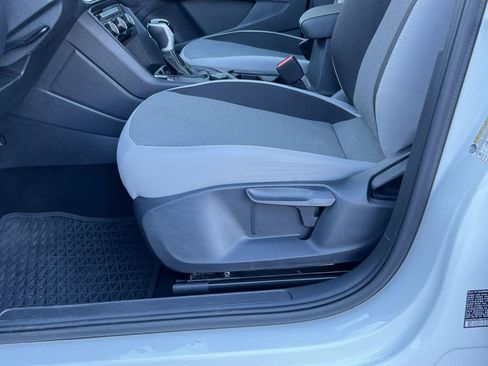 Certified 2024 Volkswagen Taos S image 13