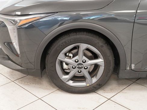 Used 2025 Kia K4 FWD image 17