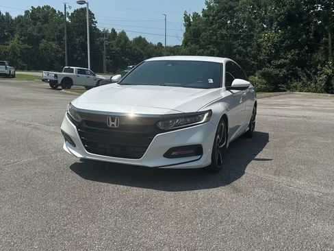Used 2020 Honda Accord Sport image 8