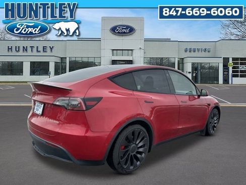 Used 2022 Tesla Model Y Performance image 5