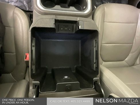 Used 2019 Chevrolet Silverado 1500 LTZ w/ LTZ Texas Edition AWD/4WD image 39