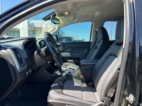 Used 2020 Chevrolet Colorado Z71 AWD/4WD image 15