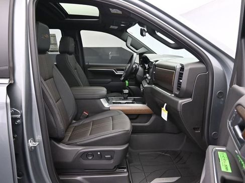 New 2026 Chevrolet Silverado 1500 High Country AWD/4WD image 43