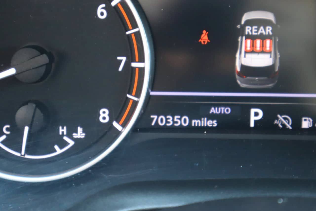 Used 2024 Nissan Rogue S AWD/4WD image 10