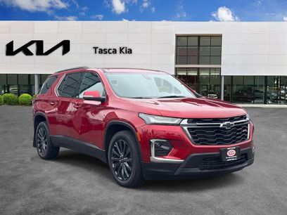 Used 2023 Chevrolet Traverse RS