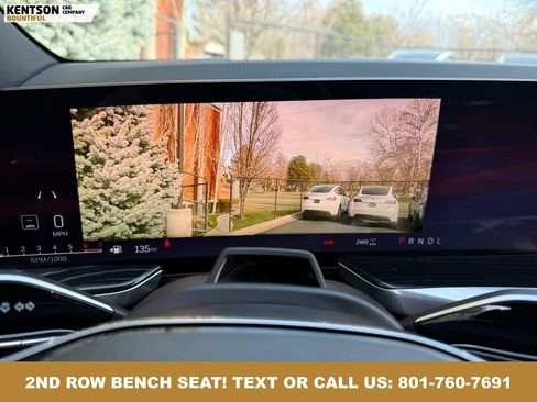 Used 2025 Cadillac Escalade ESV Sport w/ LPO, ONYX Package AWD/4WD image 19