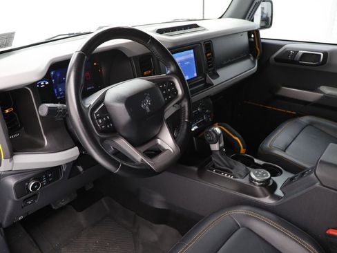 Used 2023 Ford Bronco Badlands w/ Sasquatch Package image 14