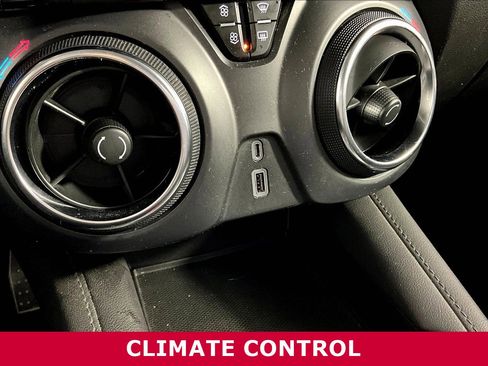 Certified 2022 Chevrolet Blazer LT FWD image 14