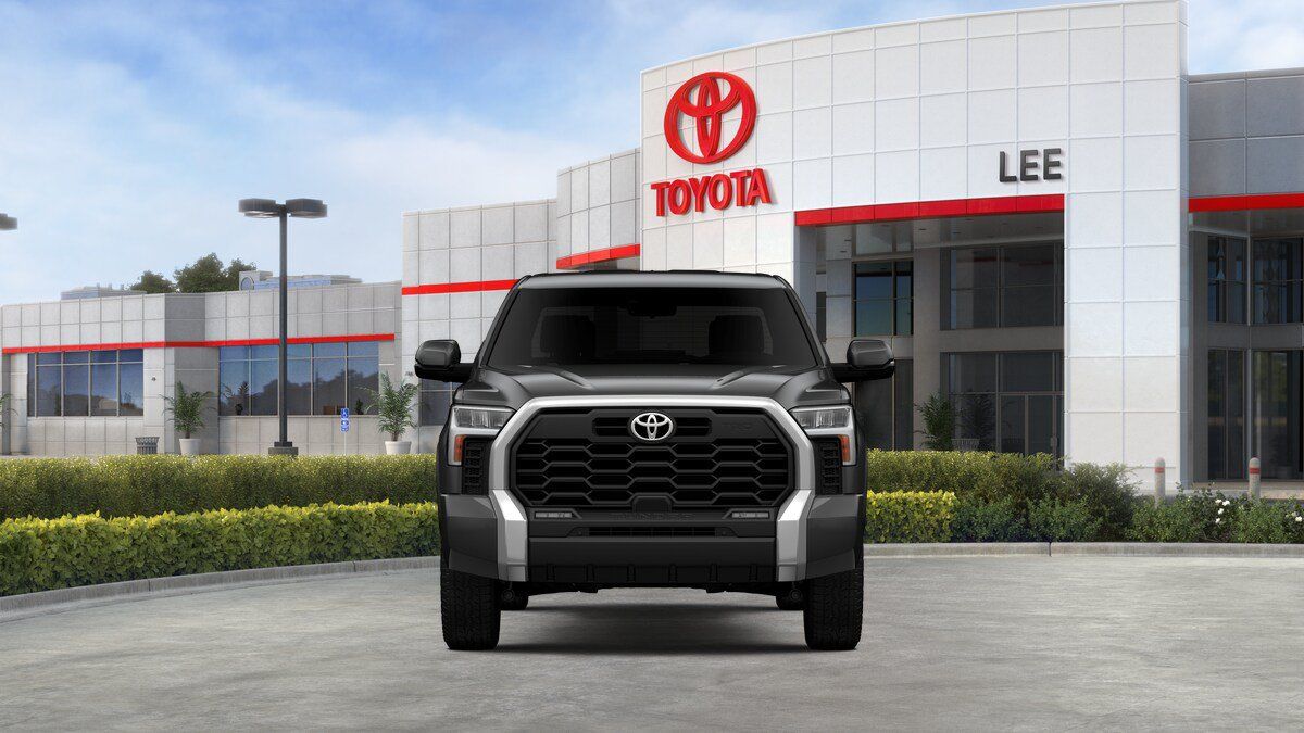New 2026 Toyota Tundra SR5 w/ TRD Off-Road Premium Package AWD/4WD image 17