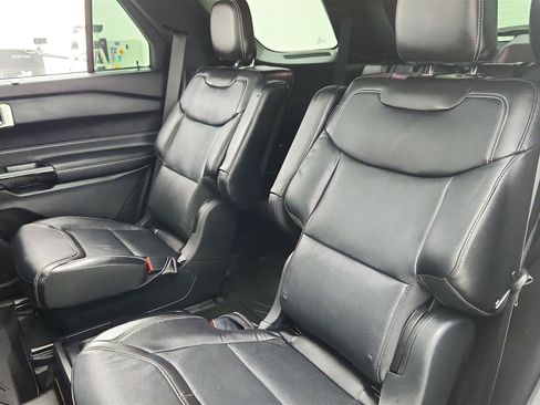 Used 2021 Ford Explorer ST w/ Equipment Group 401A AWD/4WD image 17