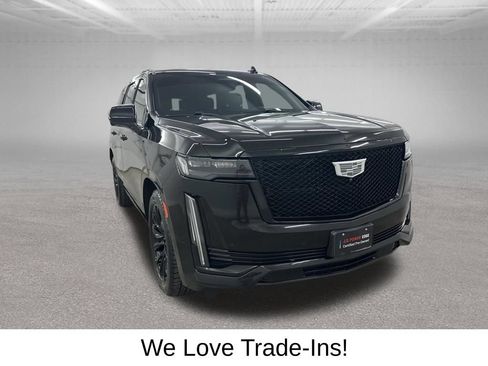 Used 2021 Cadillac Escalade Sport w/ Driver Assist Tech Package AWD/4WD image 3